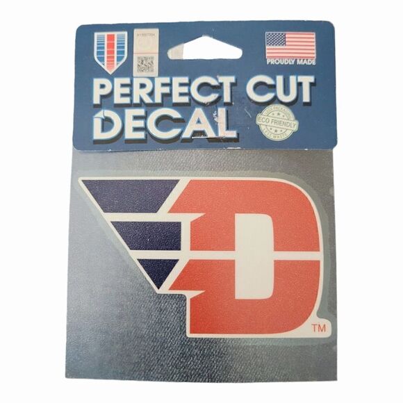 dayton flyers NCAA wincraft perfect cut 4X4 decal Emblem Sticker - Picture 1 of 2